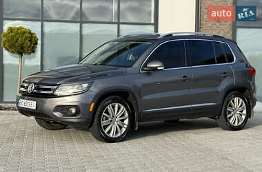 Внедорожник / Кроссовер Volkswagen Tiguan 2015 в 