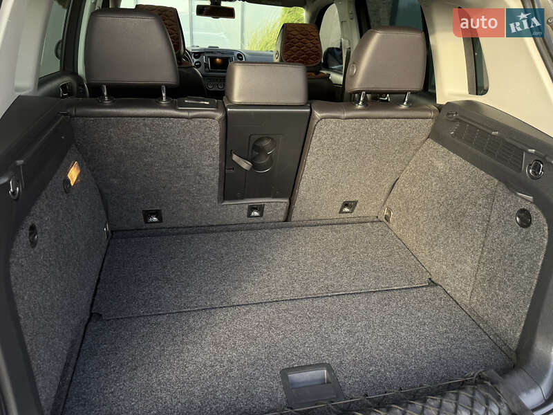 Внедорожник / Кроссовер Volkswagen Tiguan 2015 в Тернополе