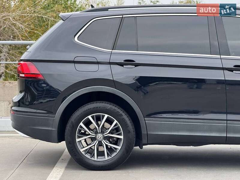 Позашляховик / Кросовер Volkswagen Tiguan 2019 в Києві