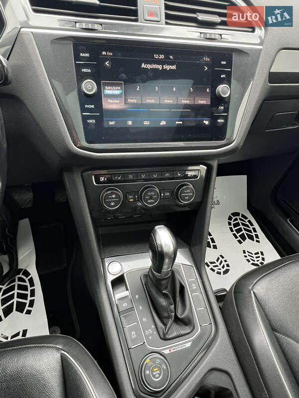 Внедорожник / Кроссовер Volkswagen Tiguan 2017 в Белой Церкви