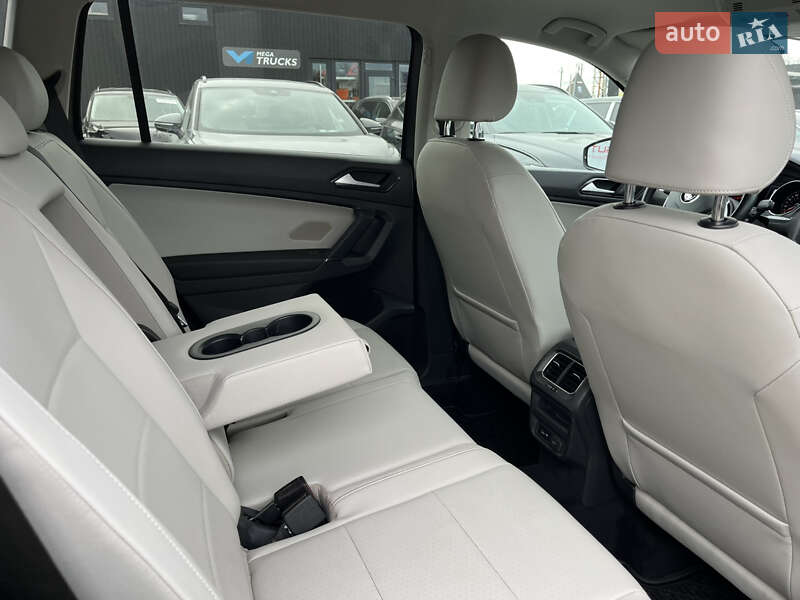Внедорожник / Кроссовер Volkswagen Tiguan 2017 в Львове фото 19 Внедорожник / Кроссовер Volkswagen Tiguan 2017 в Львове