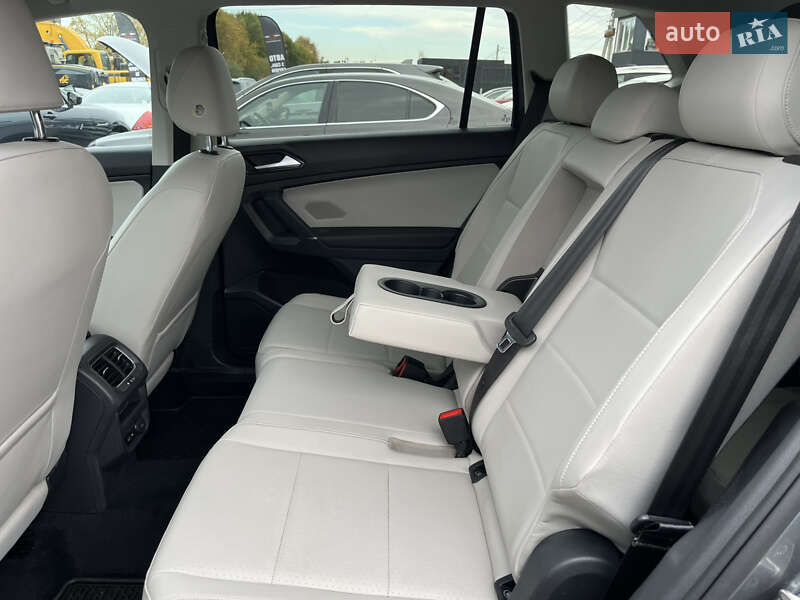 Внедорожник / Кроссовер Volkswagen Tiguan 2017 в Львове фото 17 Внедорожник / Кроссовер Volkswagen Tiguan 2017 в Львове