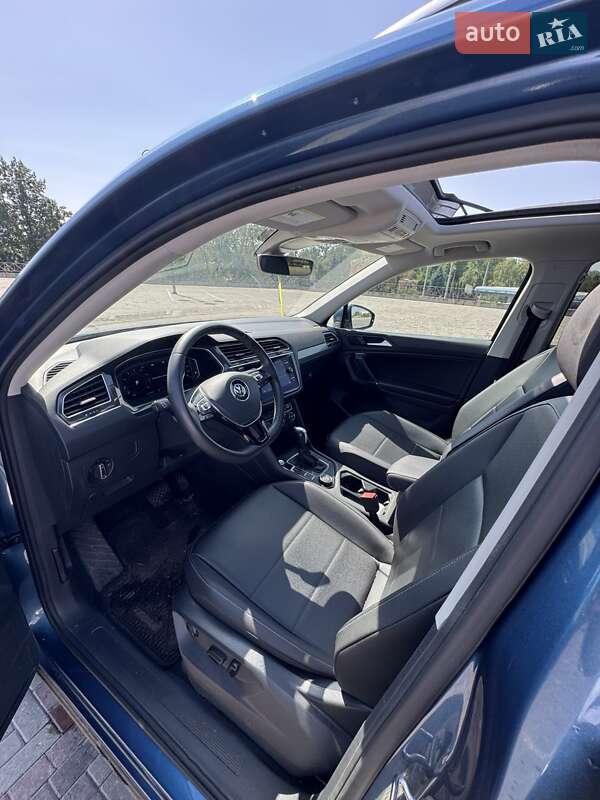 Позашляховик / Кросовер Volkswagen Tiguan 2020 в Харкові фото 11 Позашляховик / Кросовер Volkswagen Tiguan 2020 в Харкові