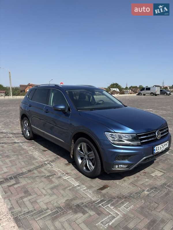 Позашляховик / Кросовер Volkswagen Tiguan 2020 в Харкові фото 2 Позашляховик / Кросовер Volkswagen Tiguan 2020 в Харкові