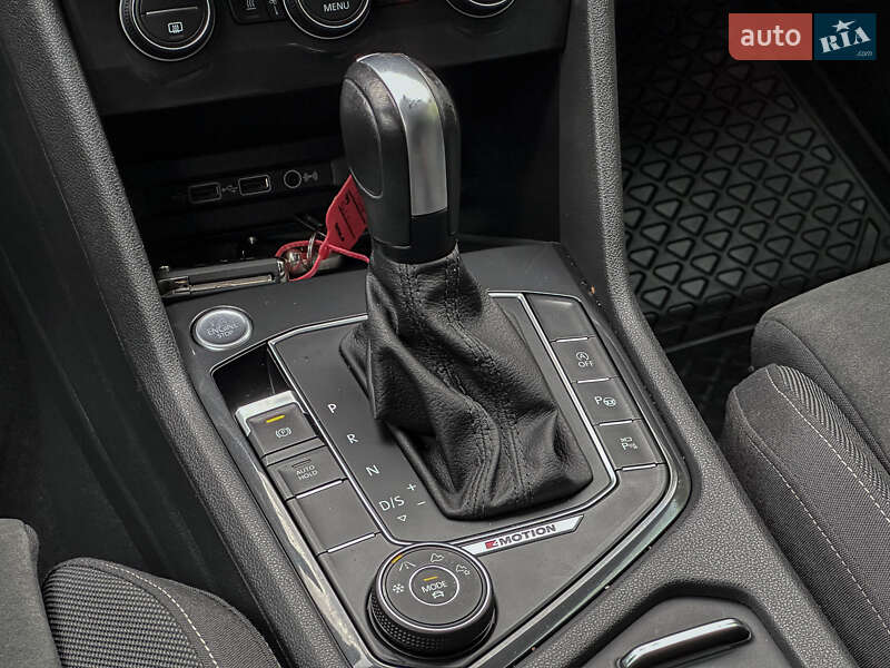 Позашляховик / Кросовер Volkswagen Tiguan 2019 в Бродах фото 115 Позашляховик / Кросовер Volkswagen Tiguan 2019 в Бродах