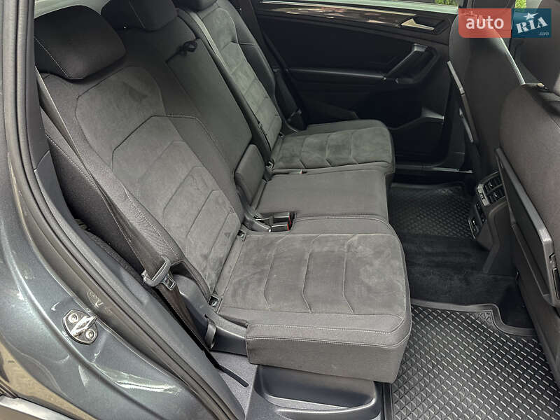 Позашляховик / Кросовер Volkswagen Tiguan 2019 в Бродах фото 128 Позашляховик / Кросовер Volkswagen Tiguan 2019 в Бродах