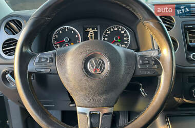 Позашляховик / Кросовер Volkswagen Tiguan 2013 в  фото 12 Позашляховик / Кросовер Volkswagen Tiguan 2013 в
