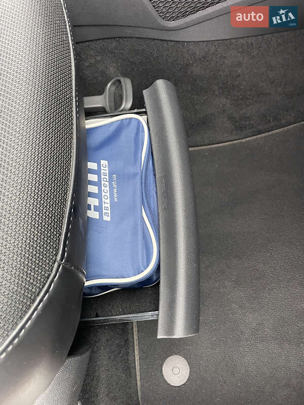 Позашляховик / Кросовер Volkswagen Tiguan 2019 в Чернігові