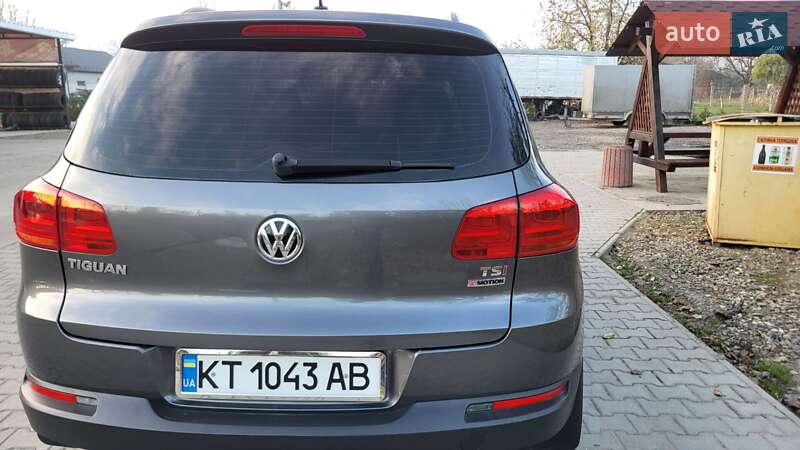 Внедорожник / Кроссовер Volkswagen Tiguan 2015 в Косове