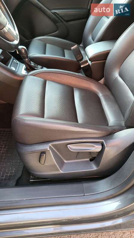 Внедорожник / Кроссовер Volkswagen Tiguan 2015 в Косове