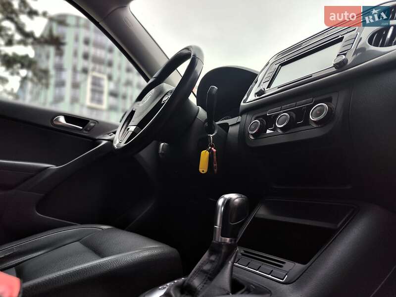 Позашляховик / Кросовер Volkswagen Tiguan 2011 в Києві фото 53 Позашляховик / Кросовер Volkswagen Tiguan 2011 в Києві