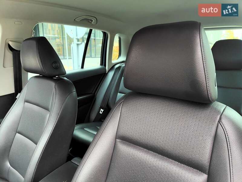 Позашляховик / Кросовер Volkswagen Tiguan 2011 в Києві фото 39 Позашляховик / Кросовер Volkswagen Tiguan 2011 в Києві