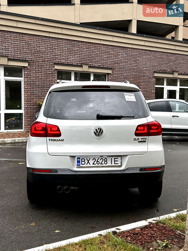 Позашляховик / Кросовер Volkswagen Tiguan 2015 в Києві