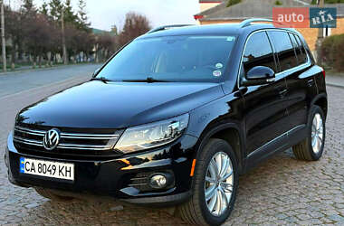 Внедорожник / Кроссовер Volkswagen Tiguan 2015 в Киеве