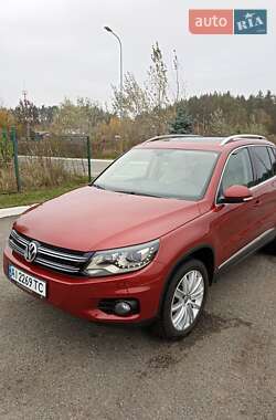 Позашляховик / Кросовер Volkswagen Tiguan 2015 в Бучі