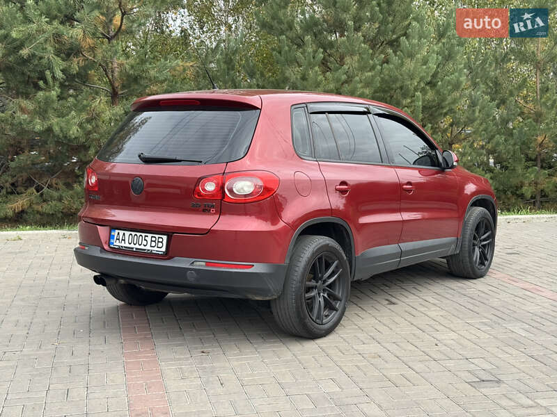 Внедорожник / Кроссовер Volkswagen Tiguan 2008 в Киеве фото 6 Внедорожник / Кроссовер Volkswagen Tiguan 2008 в Киеве