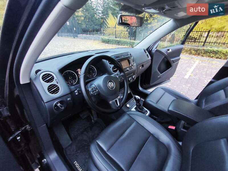 Внедорожник / Кроссовер Volkswagen Tiguan 2014 в Миргороде