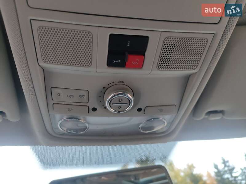 Внедорожник / Кроссовер Volkswagen Tiguan 2014 в Миргороде