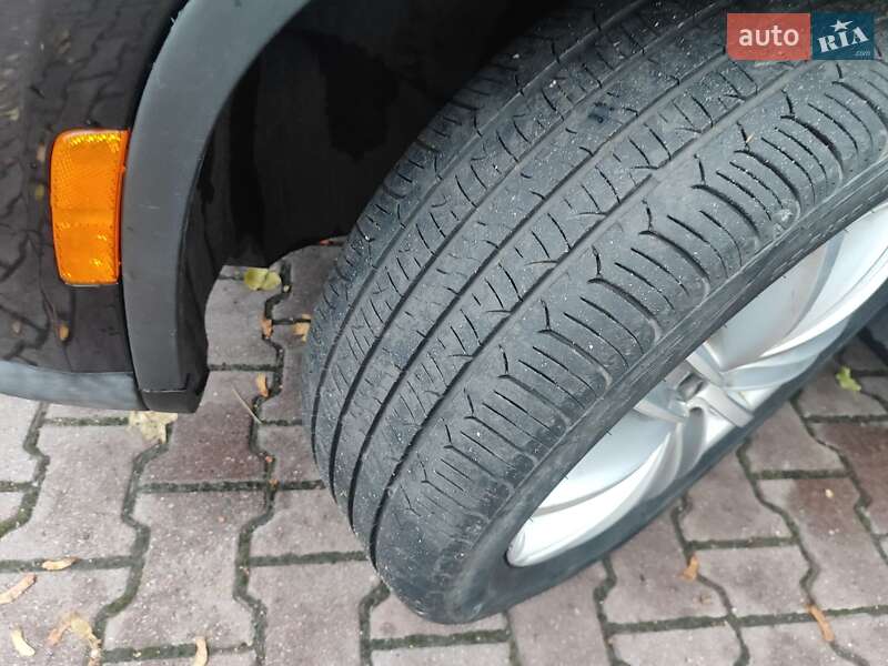 Внедорожник / Кроссовер Volkswagen Tiguan 2014 в Миргороде