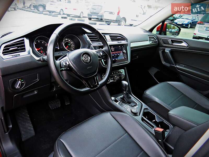 Внедорожник / Кроссовер Volkswagen Tiguan 2018 в Черкассах фото 7 Внедорожник / Кроссовер Volkswagen Tiguan 2018 в Черкассах