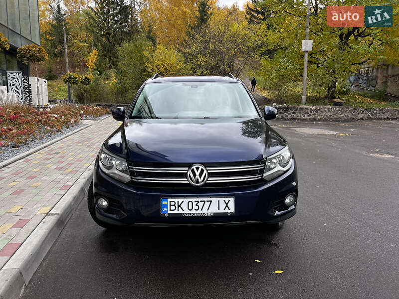 Внедорожник / Кроссовер Volkswagen Tiguan 2015 в Ровно фото 2 Внедорожник / Кроссовер Volkswagen Tiguan 2015 в Ровно