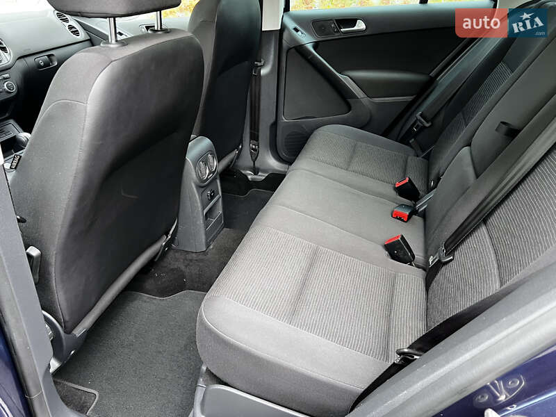 Внедорожник / Кроссовер Volkswagen Tiguan 2015 в Ровно фото 15 Внедорожник / Кроссовер Volkswagen Tiguan 2015 в Ровно