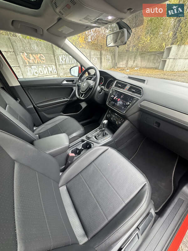 Внедорожник / Кроссовер Volkswagen Tiguan 2018 в Киеве фото 14 Внедорожник / Кроссовер Volkswagen Tiguan 2018 в Киеве