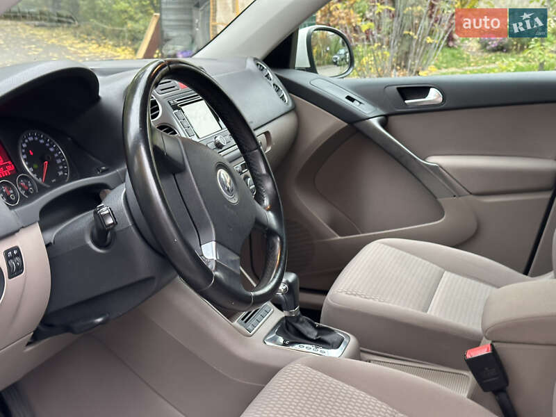 Внедорожник / Кроссовер Volkswagen Tiguan 2008 в Киеве фото 33 Внедорожник / Кроссовер Volkswagen Tiguan 2008 в Киеве