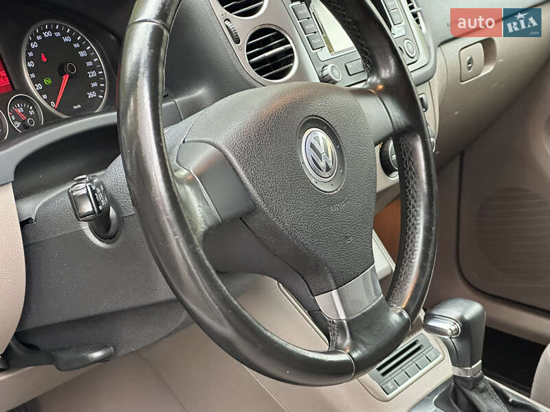 Внедорожник / Кроссовер Volkswagen Tiguan 2008 в Киеве фото 35 Внедорожник / Кроссовер Volkswagen Tiguan 2008 в Киеве