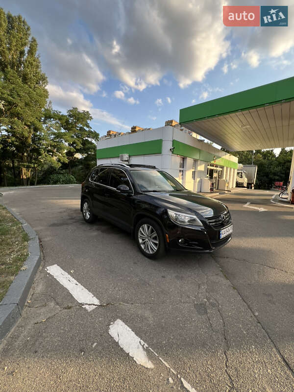 Внедорожник / Кроссовер Volkswagen Tiguan 2009 в Киеве фото 2 Внедорожник / Кроссовер Volkswagen Tiguan 2009 в Киеве