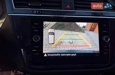 Внедорожник / Кроссовер Volkswagen Tiguan 2020 в 