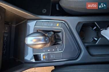 Внедорожник / Кроссовер Volkswagen Tiguan 2020 в 