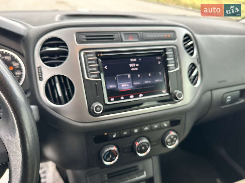 Внедорожник / Кроссовер Volkswagen Tiguan 2017 в Виннице