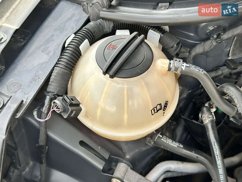 Внедорожник / Кроссовер Volkswagen Tiguan 2017 в Виннице