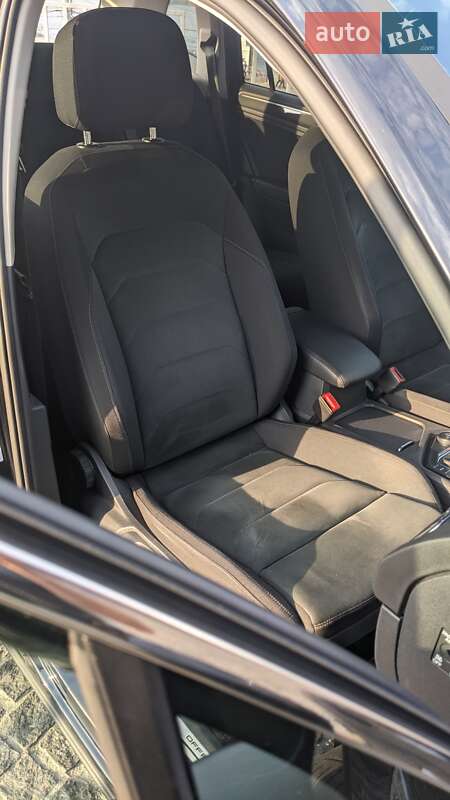 Внедорожник / Кроссовер Volkswagen Tiguan 2018 в Днепре фото 8 Внедорожник / Кроссовер Volkswagen Tiguan 2018 в Днепре