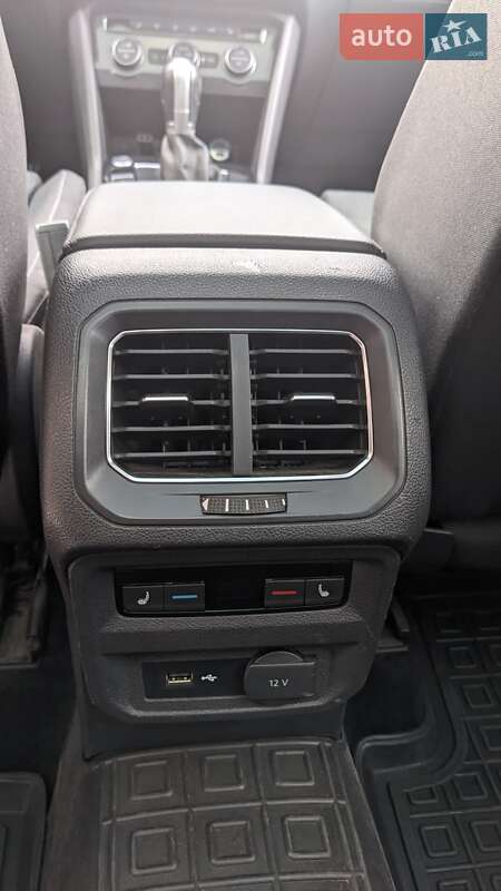 Внедорожник / Кроссовер Volkswagen Tiguan 2018 в Днепре фото 34 Внедорожник / Кроссовер Volkswagen Tiguan 2018 в Днепре