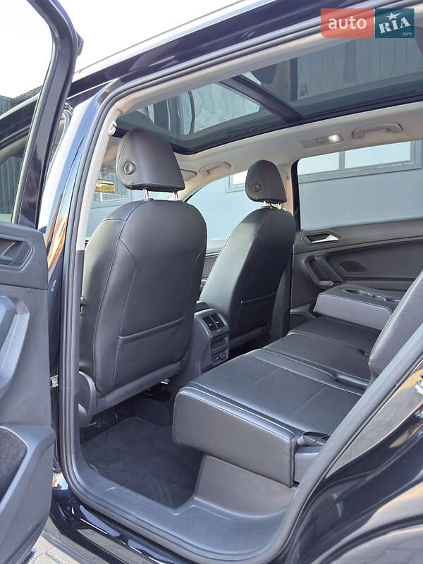 Позашляховик / Кросовер Volkswagen Tiguan 2019 в Рівному фото 34 Позашляховик / Кросовер Volkswagen Tiguan 2019 в Рівному
