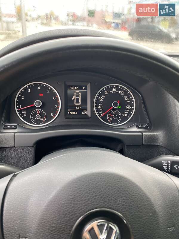 Внедорожник / Кроссовер Volkswagen Tiguan 2015 в Конотопе