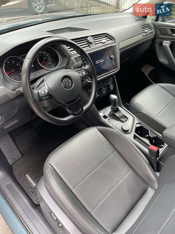 Внедорожник / Кроссовер Volkswagen Tiguan 2019 в Киеве фото 14 Внедорожник / Кроссовер Volkswagen Tiguan 2019 в Киеве