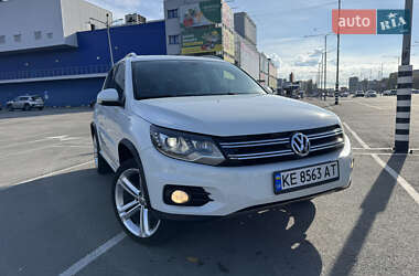 Внедорожник / Кроссовер Volkswagen Tiguan 2014 в Днепре Внедорожник / Кроссовер Volkswagen Tiguan 2014 в Днепре