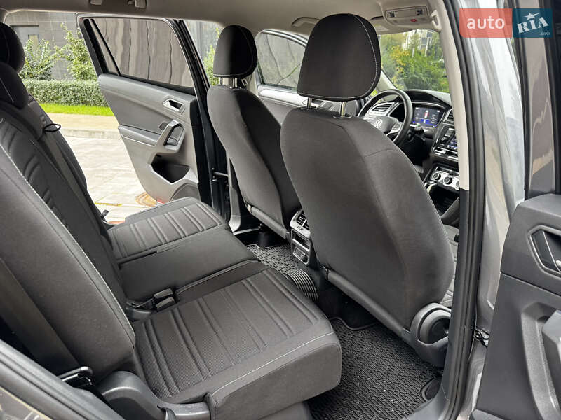 Внедорожник / Кроссовер Volkswagen Tiguan 2023 в Киеве