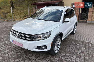 Внедорожник / Кроссовер Volkswagen Tiguan 2015 в 