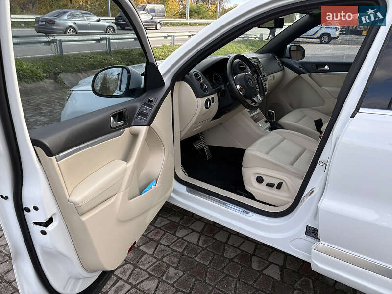 Позашляховик / Кросовер Volkswagen Tiguan 2015 в Рівному фото 23 Позашляховик / Кросовер Volkswagen Tiguan 2015 в Рівному