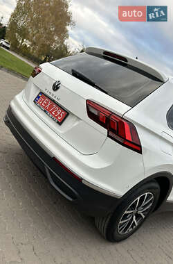 Позашляховик / Кросовер Volkswagen Tiguan 2021 в  фото 29 Позашляховик / Кросовер Volkswagen Tiguan 2021 в