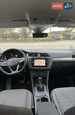 Позашляховик / Кросовер Volkswagen Tiguan 2021 в  фото 101 Позашляховик / Кросовер Volkswagen Tiguan 2021 в