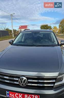 Внедорожник / Кроссовер Volkswagen Tiguan 2018 в Киеве