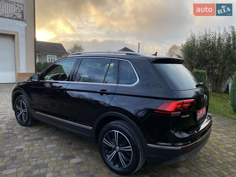Внедорожник / Кроссовер Volkswagen Tiguan 2018 в Черновцах
