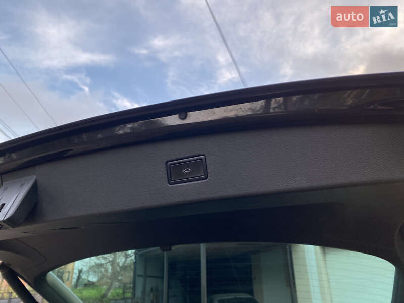 Внедорожник / Кроссовер Volkswagen Tiguan 2018 в Черновцах