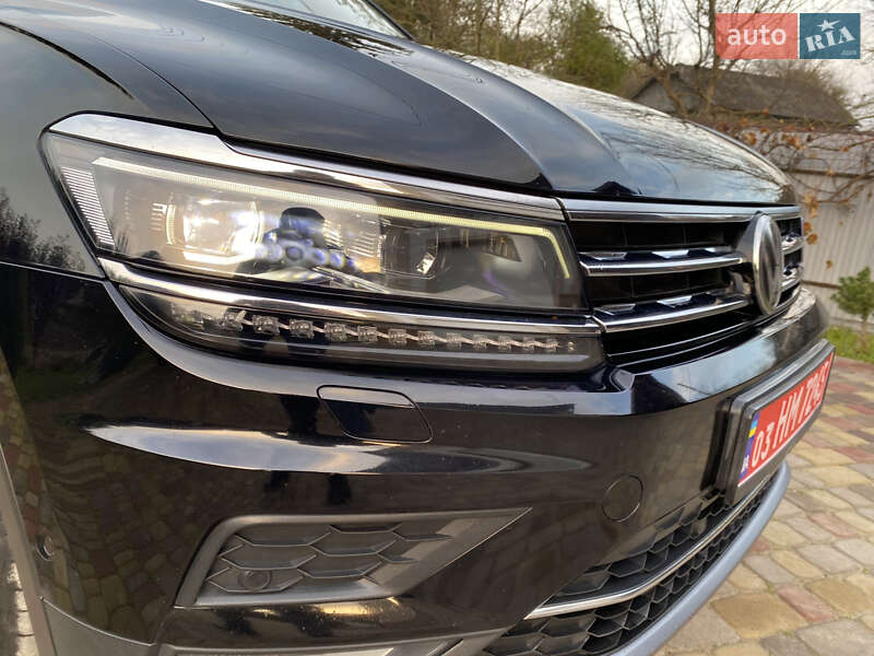 Внедорожник / Кроссовер Volkswagen Tiguan 2018 в Черновцах