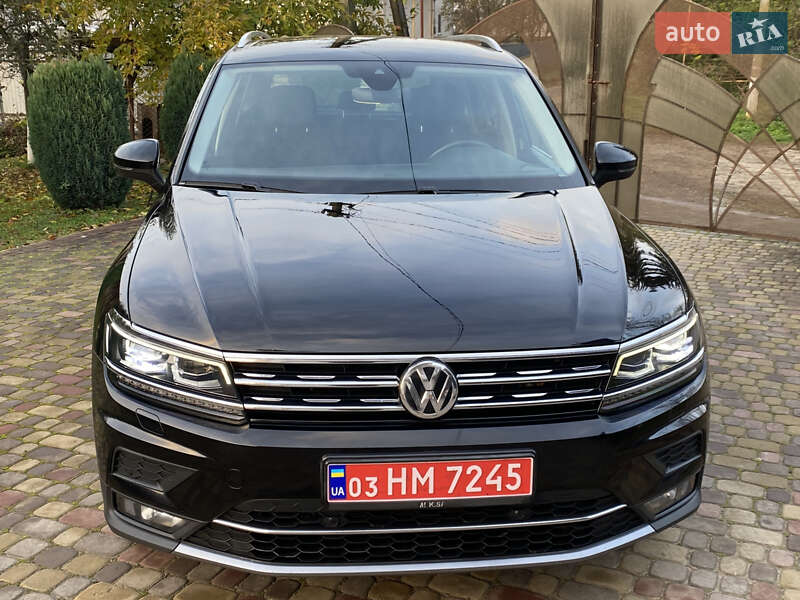 Внедорожник / Кроссовер Volkswagen Tiguan 2018 в Черновцах